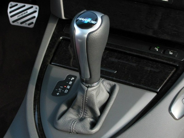 Myth: Putting an automatic car in neutral in traffic signals helps prevent wear and tear