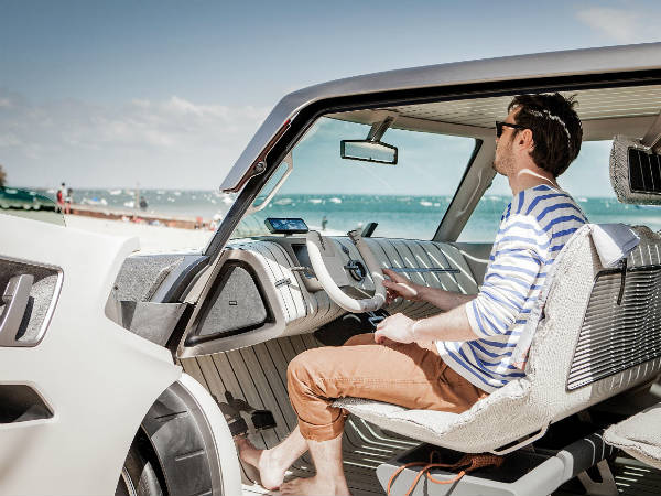 Toyota Me.We Concept