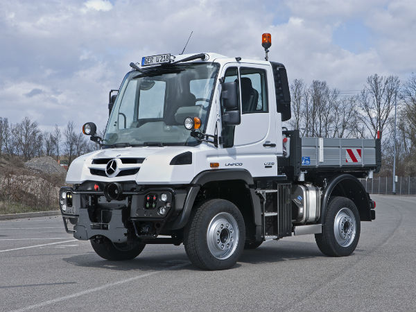 Mercedes benz Unimog