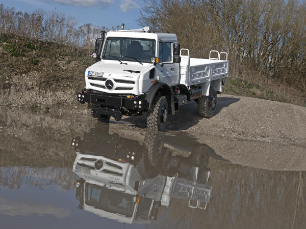 Mercedes benz Unimog