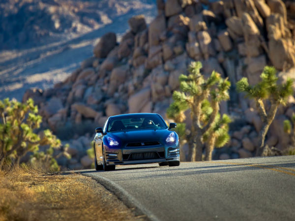 2014 Nissan GT-R Track Edition