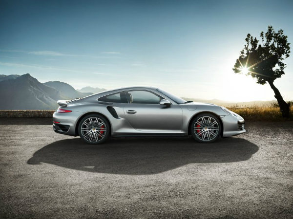 2014 Porsche 911 Turbo Revealed