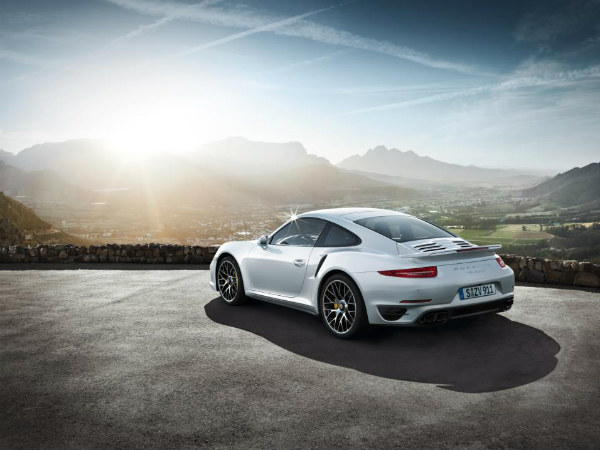 2014 Porsche 911 Turbo Revealed