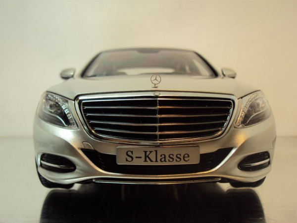 2014 Mercedes-Benz S-Class Diecast 2014 Mercedes-Benz S-Class Diecast