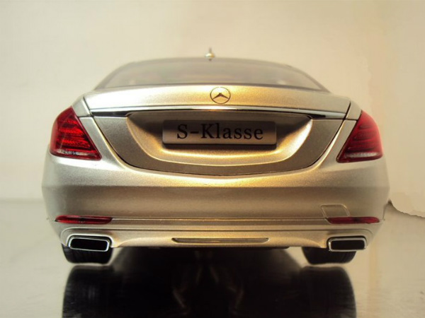 2014 Mercedes-Benz S-Class Diecast 2014 Mercedes-Benz S-Class Diecast