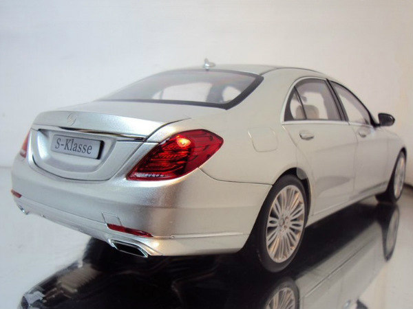 2014 Mercedes-Benz S-Class Diecast 2014 Mercedes-Benz S-Class Diecast