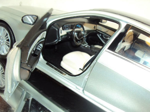 2014 Mercedes-Benz S-Class Diecast 2014 Mercedes-Benz S-Class Diecast