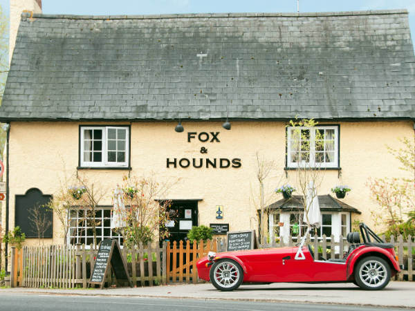 Limited Edition ‘40 Years of Caterham’ Pack For Seven