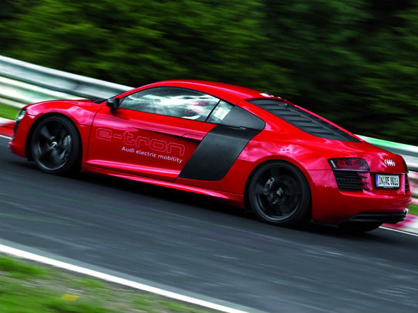 Audi R8 E-Tron Will Not Go Into Production