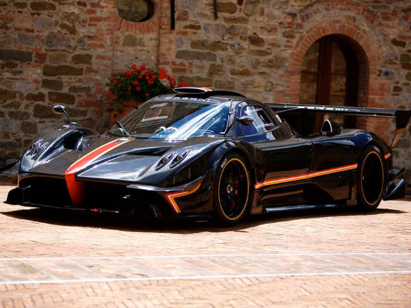 Pagani Zonda Revolucion