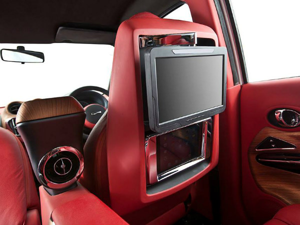 DC Lounge Nissan Sunny