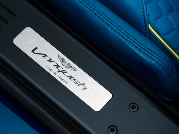 Aston Martin Vanquish Volante Aston Martin Vanquish Volante