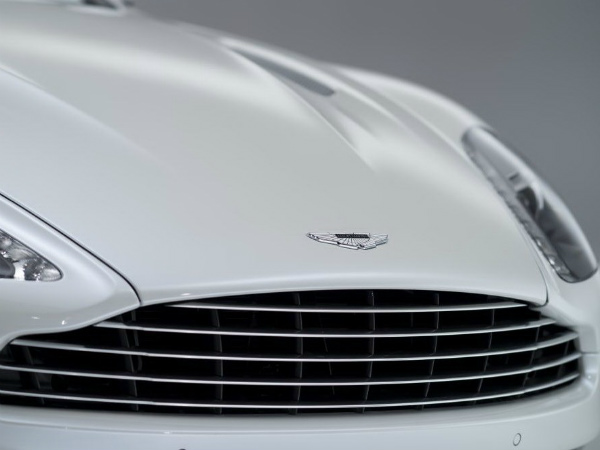 Aston Martin Vanquish Volante Aston Martin Vanquish Volante