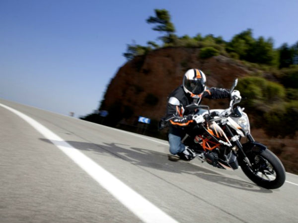 KTM 390 Duke Gallery