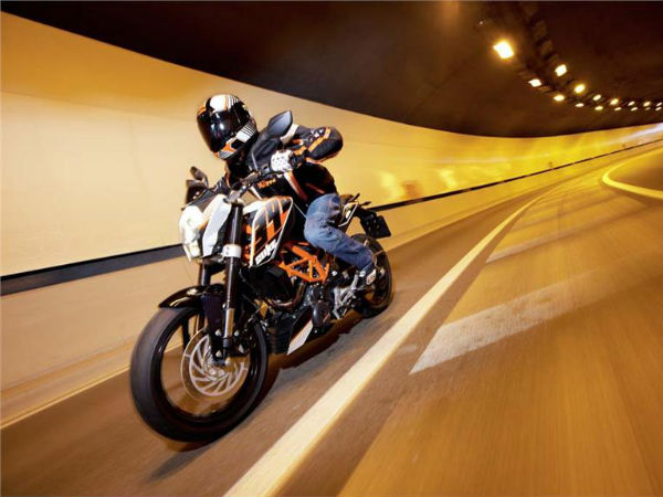 KTM 390 Duke Gallery