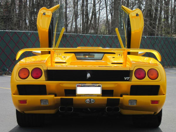 Lamborghini Sues Car KIT INC For Lambo Replica Kits