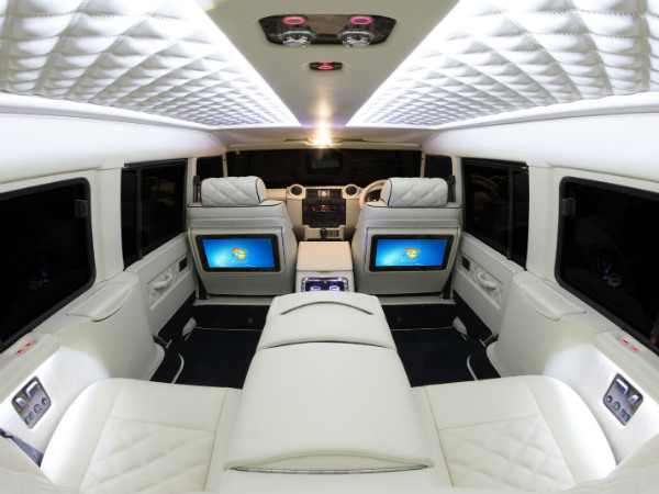 Carisma Land Rover Defender