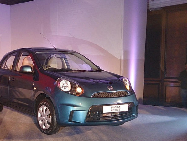 Micra Active XV Safety