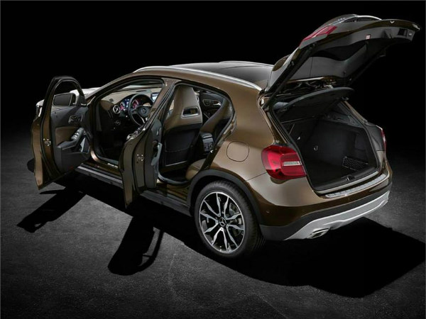 Mercedes Benz GLA Class 