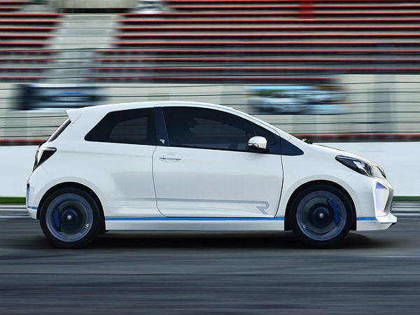 Toyota Yaris Hybrid-R Concept