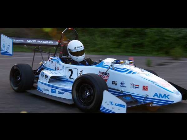 DUT13 - Quickest Electric Car