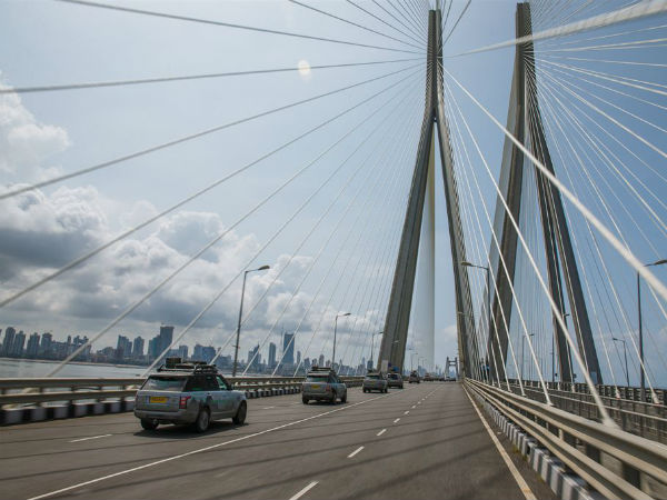 Range Rover Hybrid Silk Trail Expedition