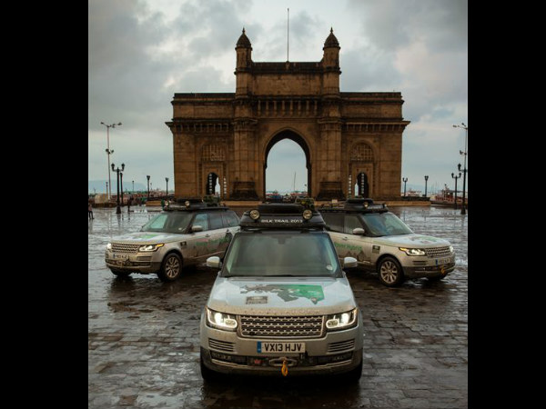 Range Rover Hybrid Silk Trail Expedition