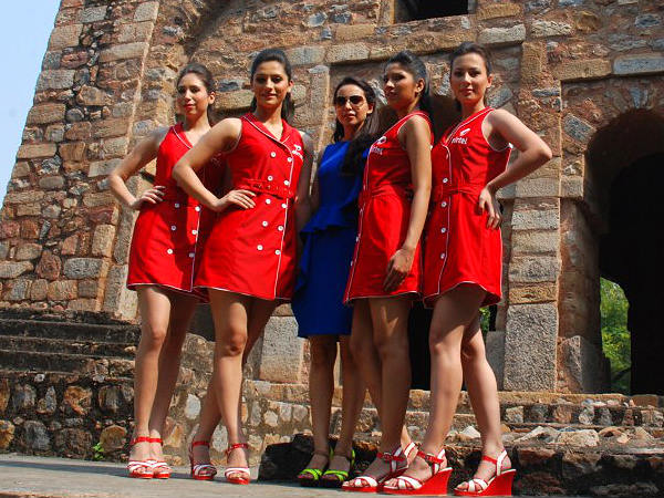 2013 Indian Grand Prix Grid Girls Uniform
