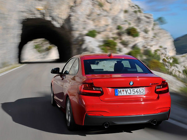 BMW 2-Series Coupe Revealed