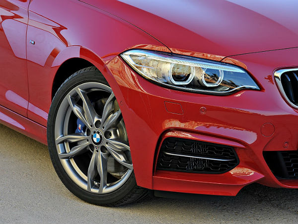 BMW 2-Series Coupe Revealed