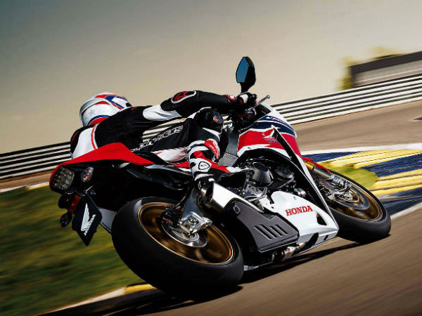 2014 Honda CBR1000RR SP