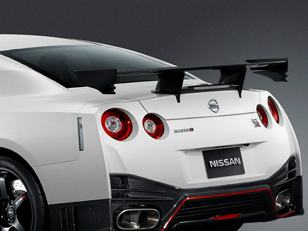 2015 Nissan GT-R Nismo