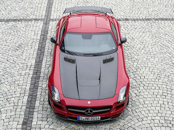 Mercedes SLS AMG Final Edition Unveiled