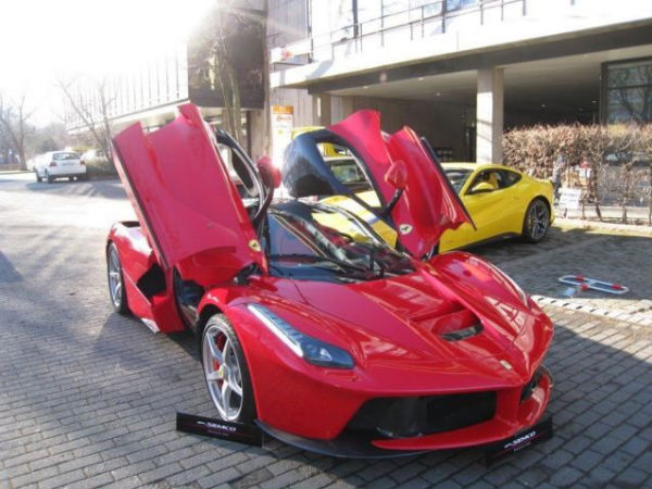 used laferrari 1