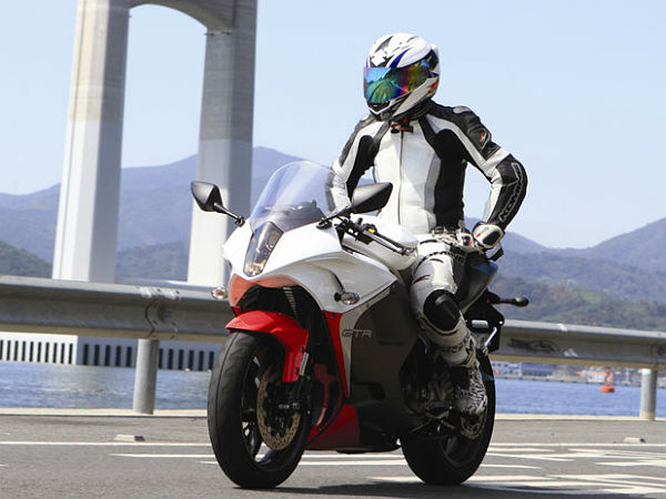 Hyosung GT 650R Price And Details