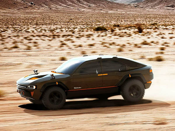 Mahindra Komodo Side View