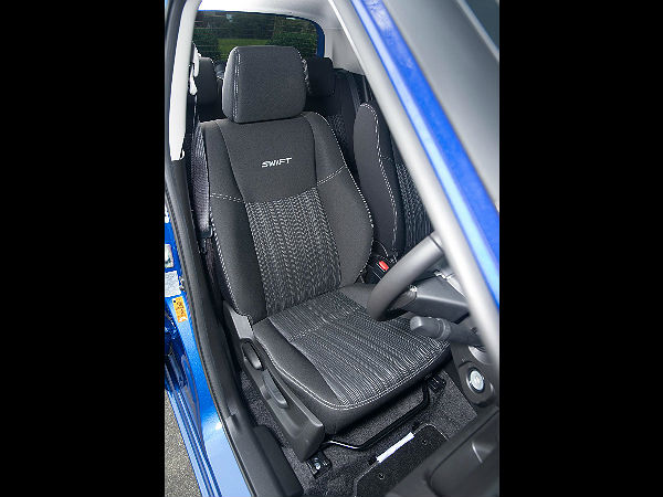 Suzuki Swift SZ-L Special Edition; Interiors