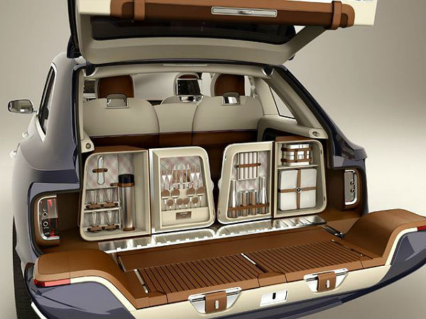 2016 Bentley SUV Boot Space