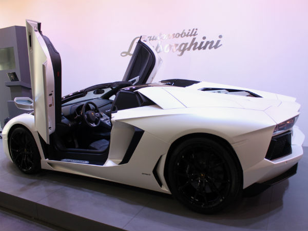 Lamborghini Ad Personam Personalization