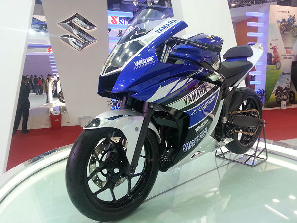Yamaha R25 India Launch In 2015