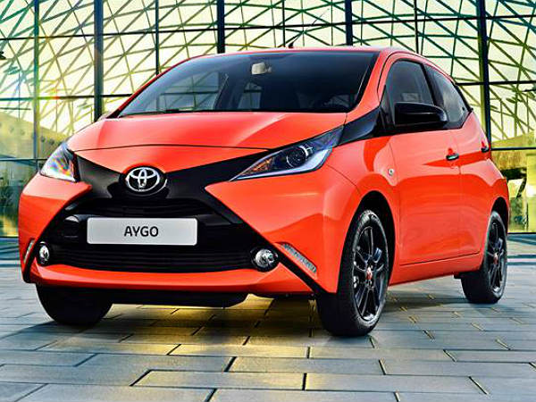 Toyota AYGO Front View