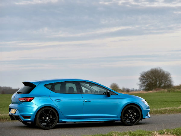 Seat Leon Sporty Styling Kit Side View