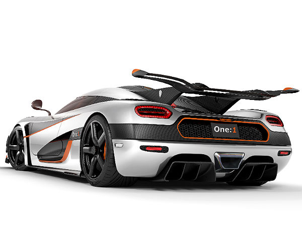 one 1 Koenigsegg 2