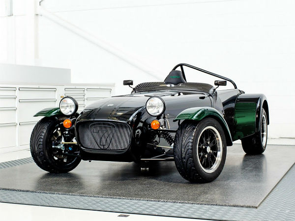 Caterham Seven Kamui Kobayashi Edition