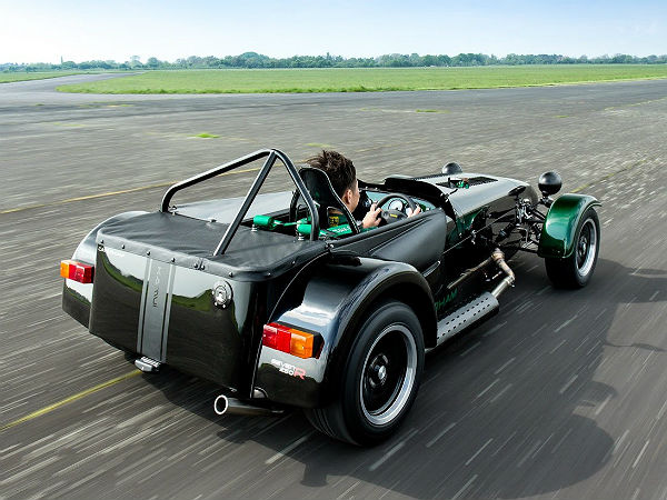 Caterham Seven Kamui Kobayashi Edition