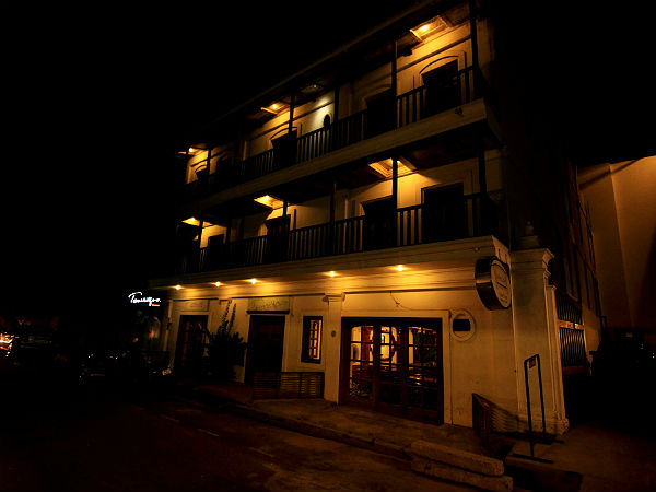 Highway Driving Tips - Sid And James Take A Road Trip