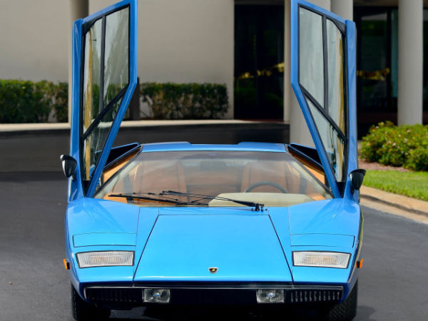 Lamborghini Countach Crosses Million Dollar Mark At Auction
