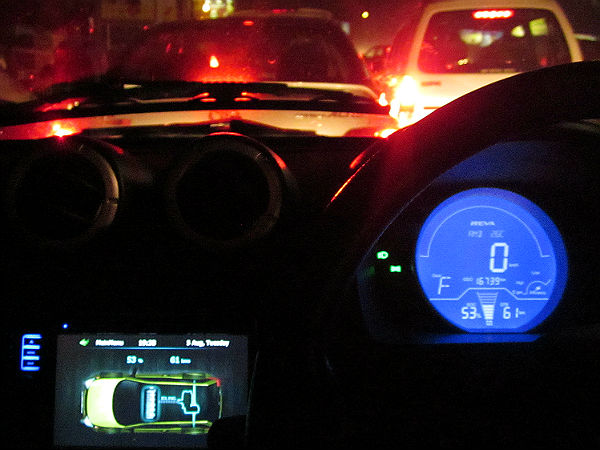  Mahindra e2o Premium: An Eye On Lithium Ion