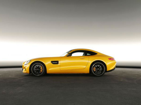 2016 Mercedes AMG GT: Will Porsche Dial 911?