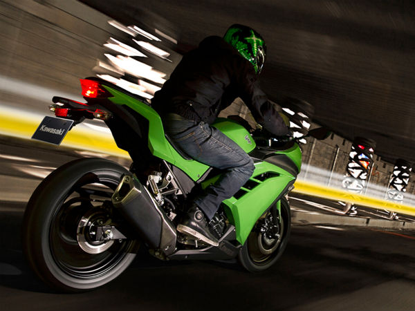 kawasaki ninja 300 cost
